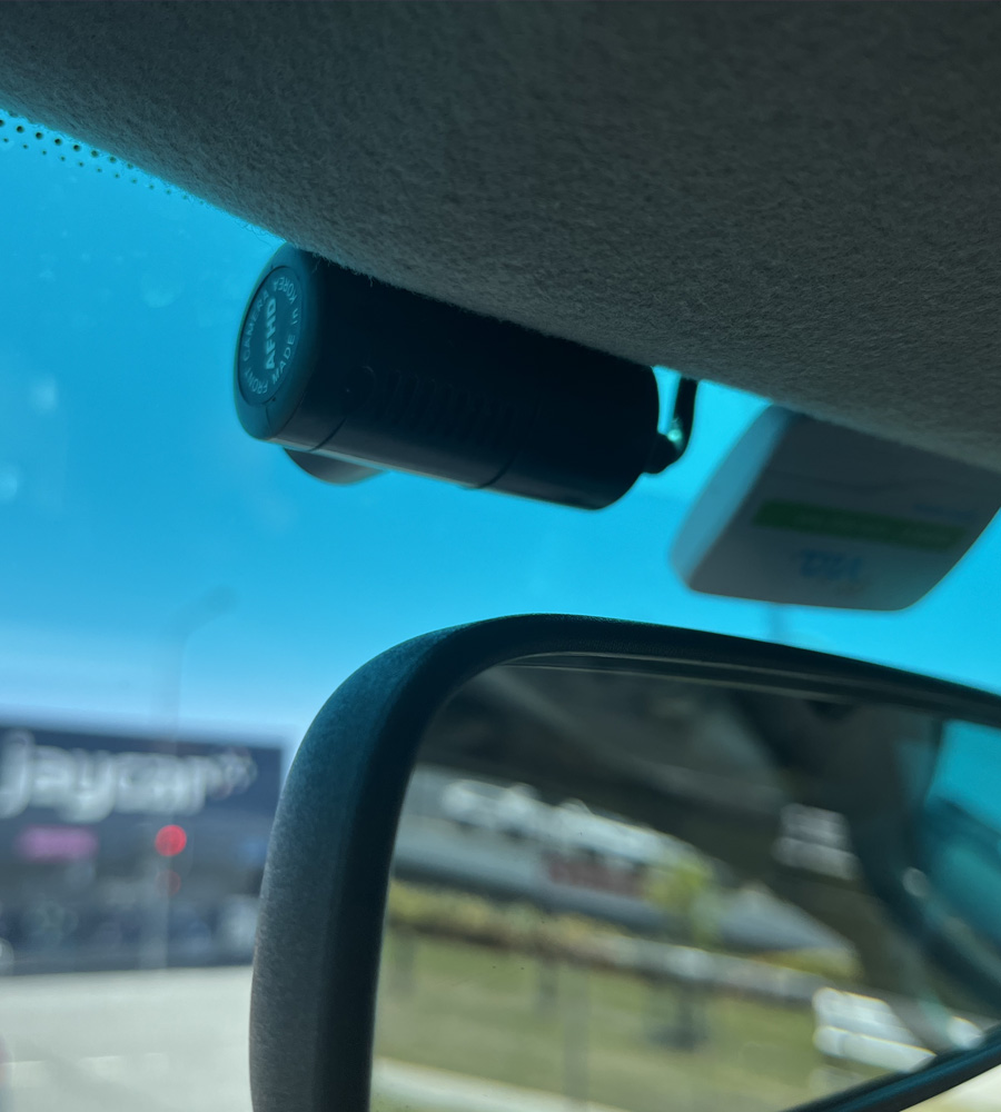RoaD-eye RE-350 dash cam installed by Caintech Installation